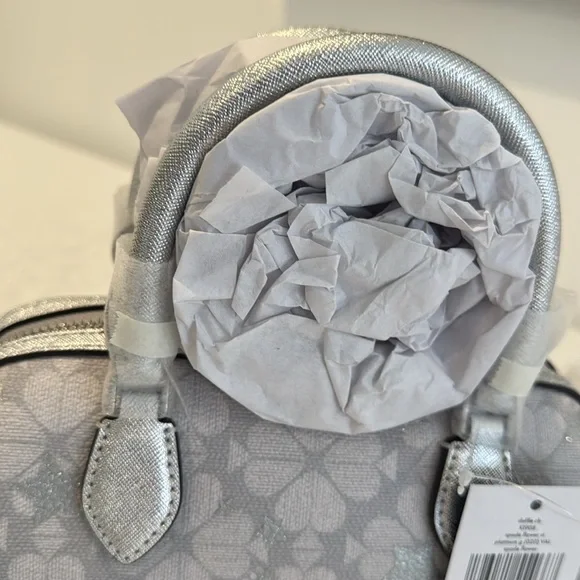 🎉HP🎉♠️Kate spade Spade Flower Star Toss Small Dolly Duffle Crossbody - Picture 8 of 15